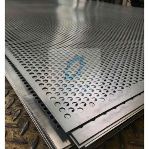 tấm kim loại đục lỗ tròn là loại tấm thép/lưới được gia công tạo các lỗ hình tròn đều nhau trên bề mặt.