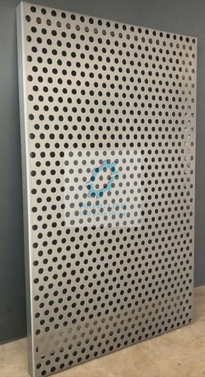 gen-n-z7373080321580_ae77c0bed1466404877633d2aa75a8dd