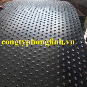 nên chọn tôn đột lỗ hay inox đột lỗ